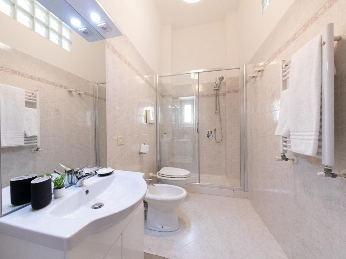 The Best Rent - Lovely Two-Bedroom Apartment Near Termini Station روما المظهر الخارجي الصورة